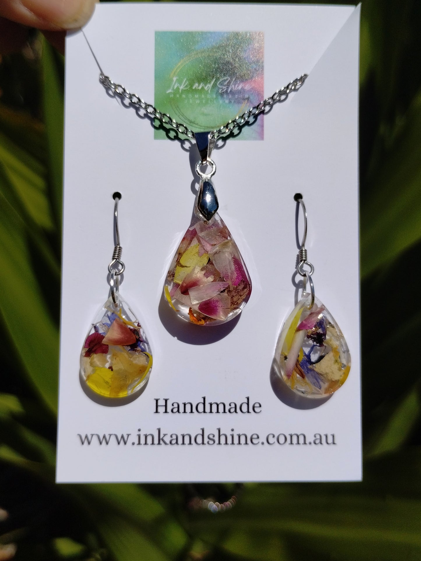 Botanical Pendant Necklace and Earrings Set