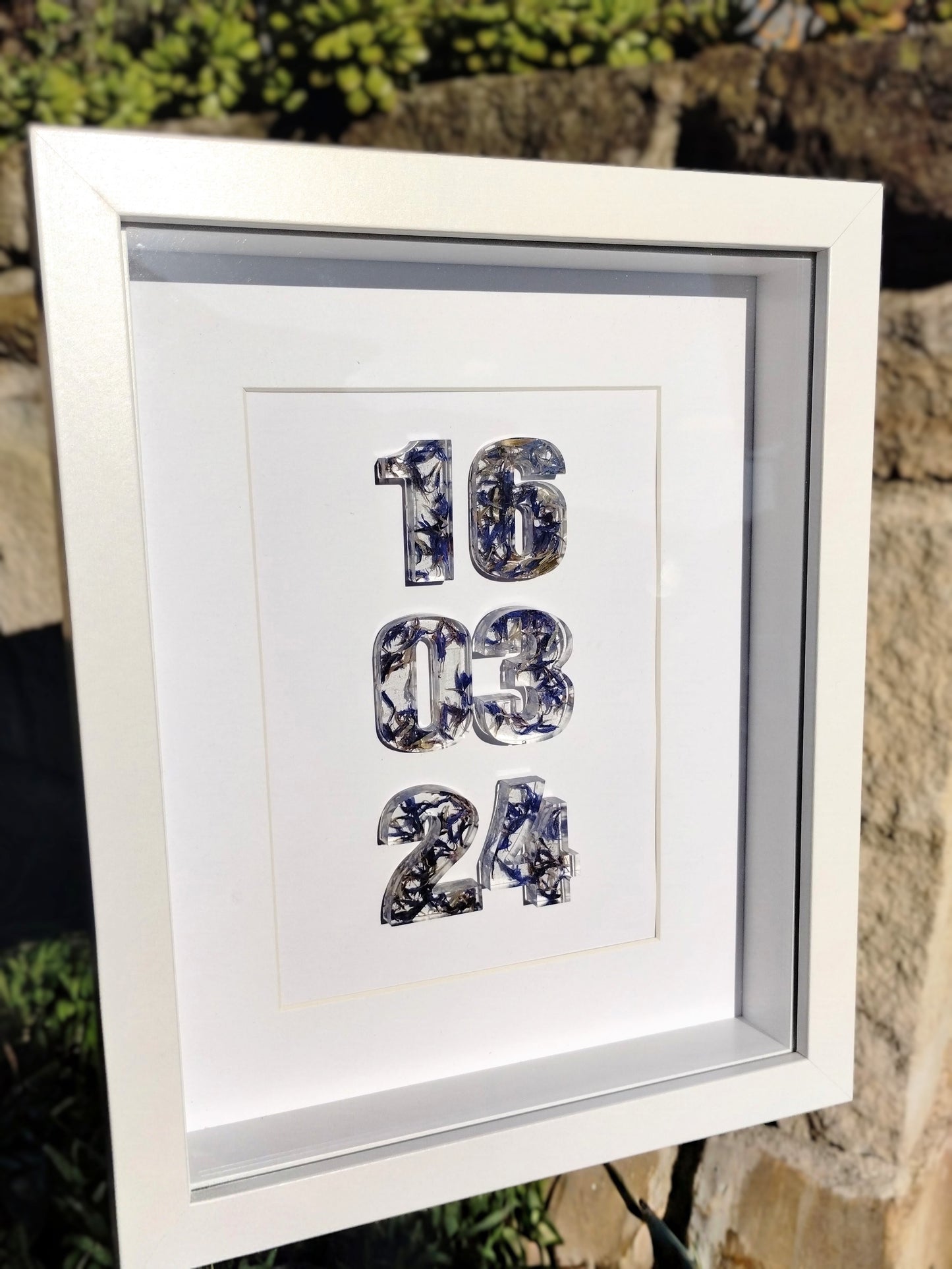 The Keepsake Date Frame – Custom Resin Numbers with Dried Flowers